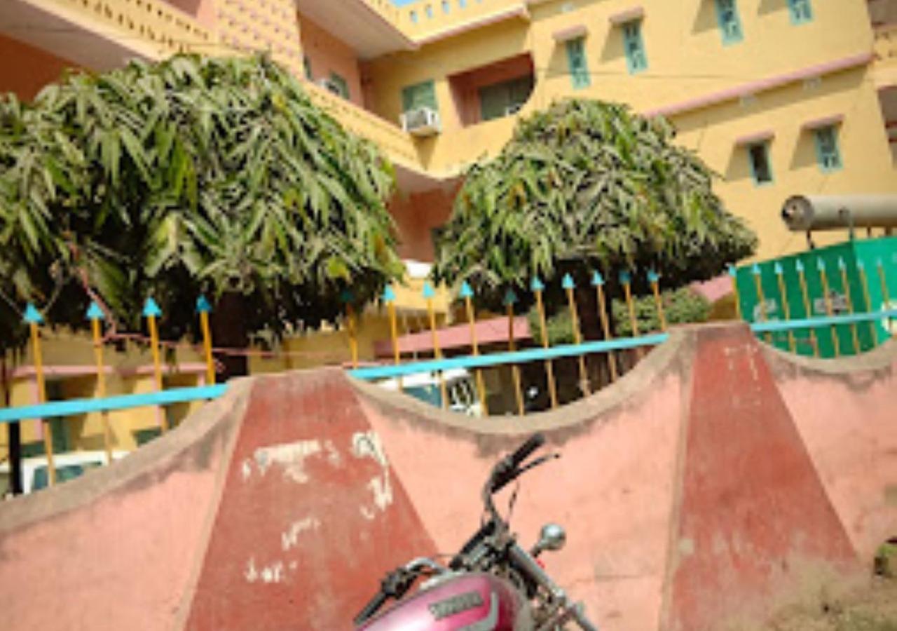 Vijieya Hotel Bihar Saharsa 外观 照片
